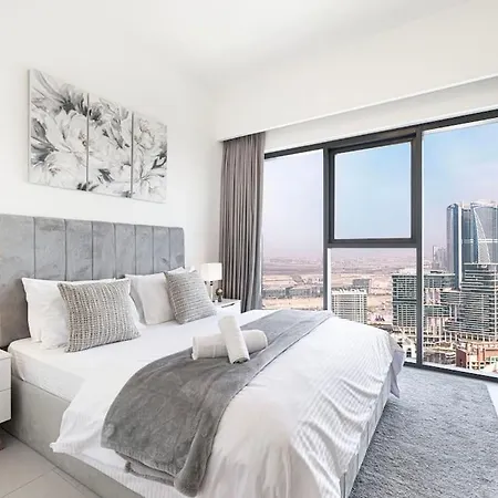 Downtown Luxurious 1Br Near Dubai Mall And Fountain Exterior photo